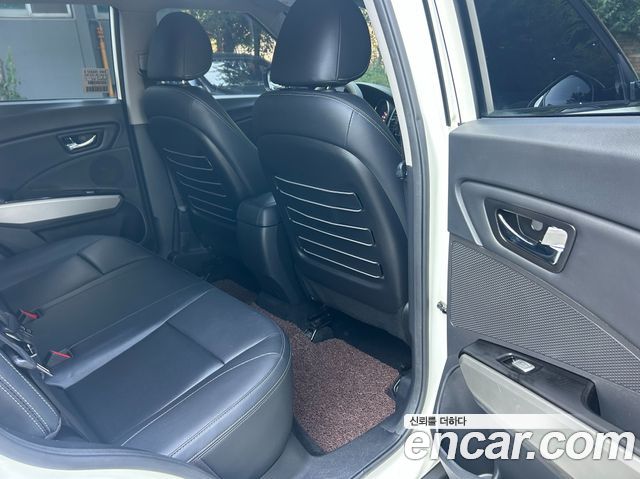 KG Mobility (SsangYong) Tivoli VX 2WD 2016 — фото 10