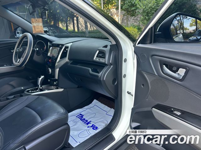 KG Mobility (SsangYong) Tivoli VX 2WD 2016 — фото 15