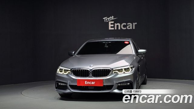 BMW 5 Series (G30) 520d xDrive M Sport Package Plus 2017 — фото 3