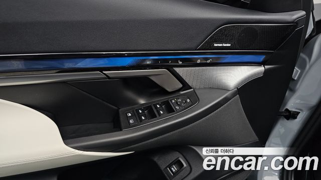 BMW i5 (G60) eDrive 40 M Sport 2025 — фото 37