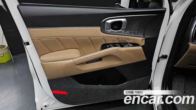 Kia Sorento (IV) HEV 1.6 2WD Signature 2025 — фото 30