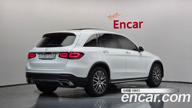 Mercedes-Benz GLC-Class (X253) GLC300 4MATIC 2020 — фото 2