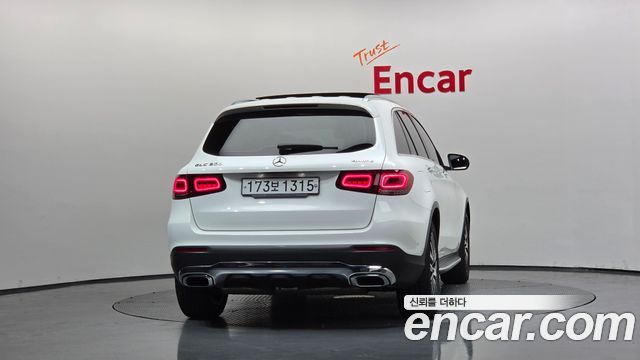 Mercedes-Benz GLC-Class (X253) GLC300 4MATIC 2020 — фото 4