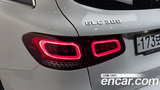 Mercedes-Benz GLC-Class (X253) GLC300 4MATIC 2020 — фото 23