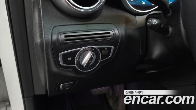 Mercedes-Benz GLC-Class (X253) GLC300 4MATIC 2020 — фото 28