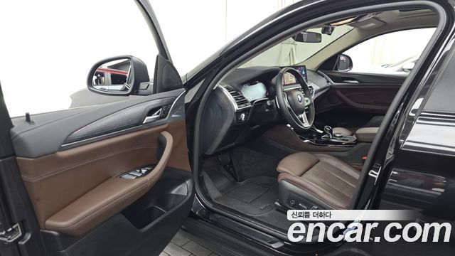 BMW X4 (G02) xDrive20i xLine 2025 — фото 10