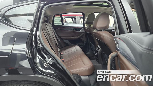 BMW X4 (G02) xDrive20i xLine 2025 — фото 11