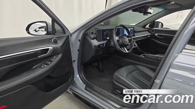 Hyundai Sonata The Edge (DN8) 2.0 Exclusive 2024 — фото 10