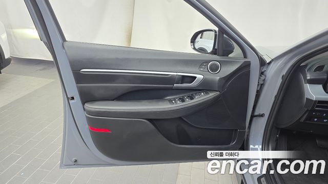Hyundai Sonata The Edge (DN8) 2.0 Exclusive 2024 — фото 24