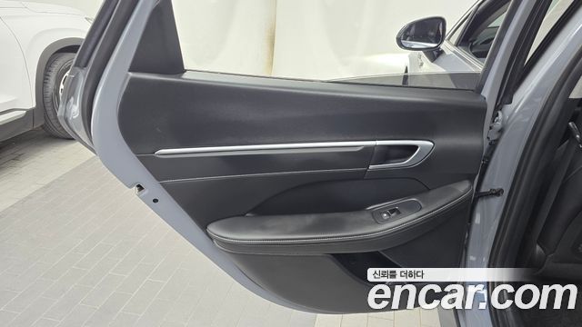 Hyundai Sonata The Edge (DN8) 2.0 Exclusive 2024 — фото 25
