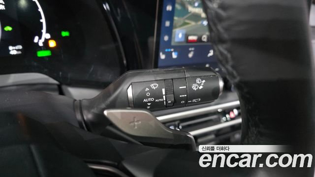 Lexus RX350h (V) Luxury 2023 — фото 29