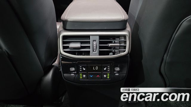 Lexus RX350h (V) Luxury 2023 — фото 34