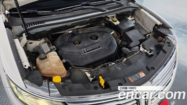 Lincoln MKC 2.0 AWD 2015 — фото 6