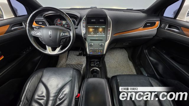 Lincoln MKC 2.0 AWD 2015 — фото 7