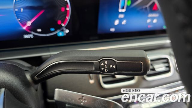 Mercedes-Benz GLE-Class (W167) GLE300d 4MATIC 2023 — фото 9