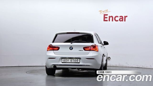 BMW 1 Series (F20) 118d Sport 5Door 2017 — фото 4