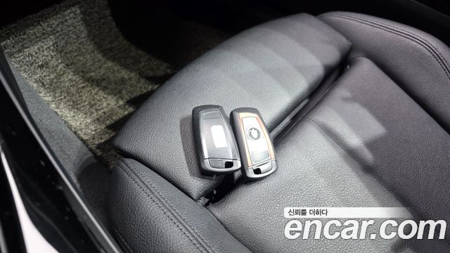 BMW 1 Series (F20) 118d Sport 5Door 2017 — фото 17