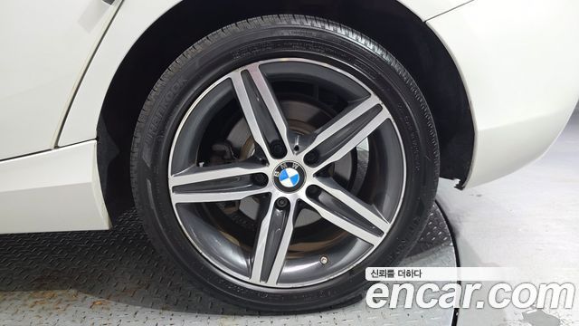 BMW 1 Series (F20) 118d Sport 5Door 2017 — фото 21