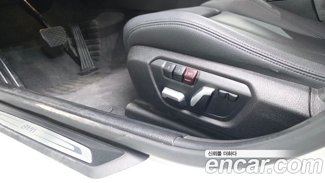 BMW 1 Series (F20) 118d Sport 5Door 2017 — фото 30