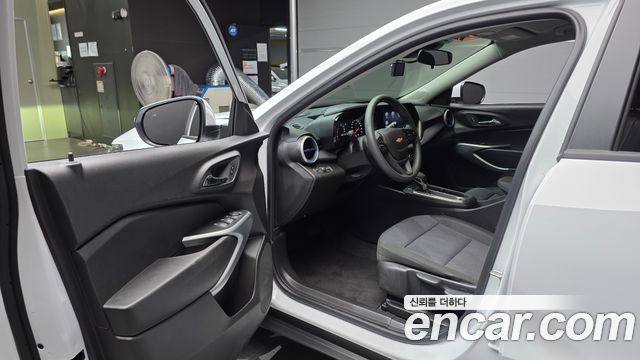 Chevrolet Trax Crossover 1.2 LS 2025 — фото 10
