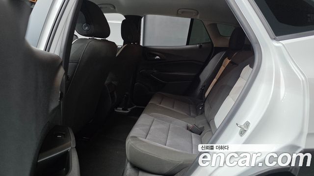 Chevrolet Trax Crossover 1.2 LS 2025 — фото 12