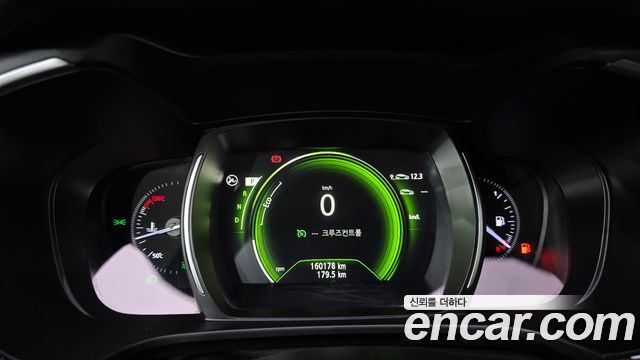 Renault Korea QM6 Diesel 2WD RE 2018 — фото 8