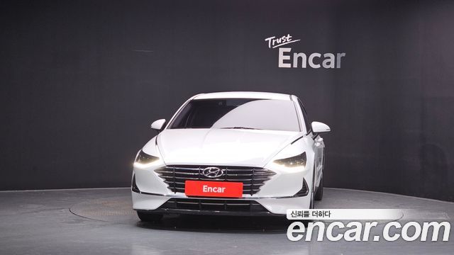 Hyundai Sonata (DN8) 2.0 LPG(rental car) Style 2020 — фото 3