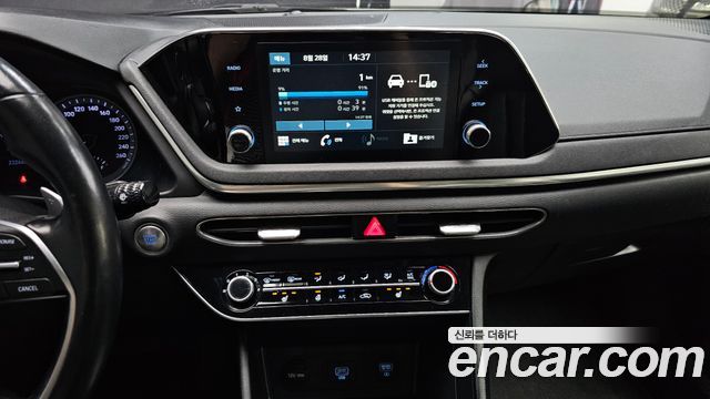 Hyundai Sonata (DN8) 2.0 LPG(rental car) Style 2020 — фото 17