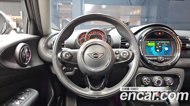 MINI Cooper Clubman Standard 2nd 2019 — фото 13