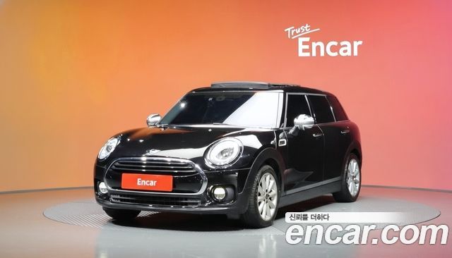 MINI Cooper Clubman Standard 2nd 2019 — фото 1