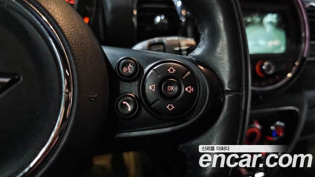 MINI Cooper Clubman Standard 2nd 2019 — фото 30