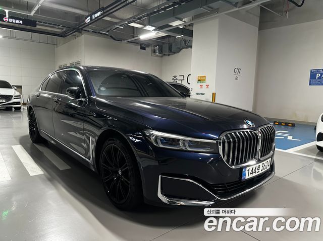 BMW 7 Series (G11) 750Li xDrive Design Pure Excellence 2020 — фото 2