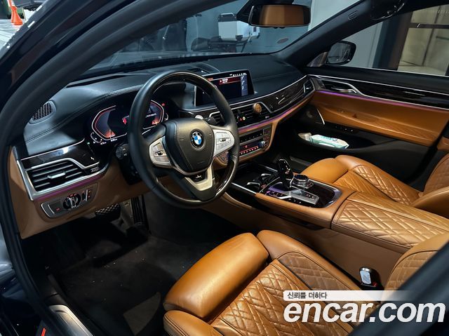 BMW 7 Series (G11) 750Li xDrive Design Pure Excellence 2020 — фото 5