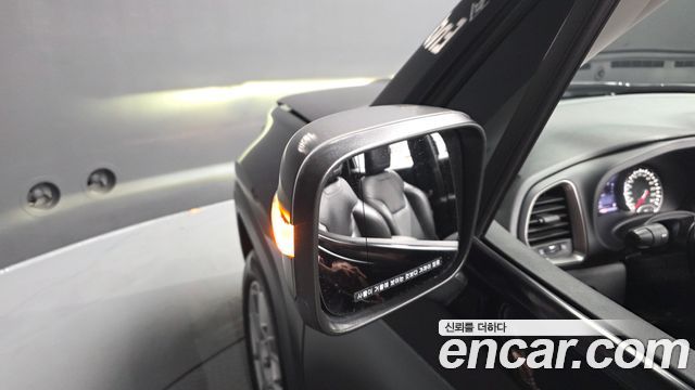 Jeep Renegade 2.4 Limited 2020 — фото 33