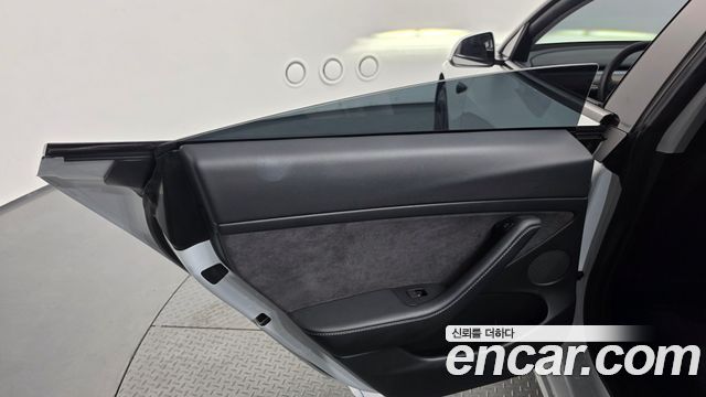 Tesla Model 3 Long Range AWD 2021 — фото 25