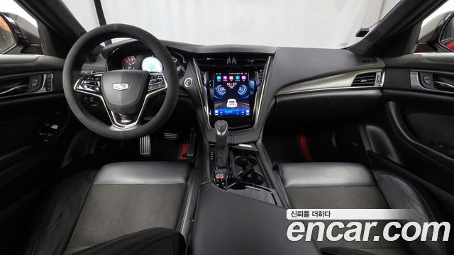 Cadillac CTS-V V8 6.2L 2016 — фото 7