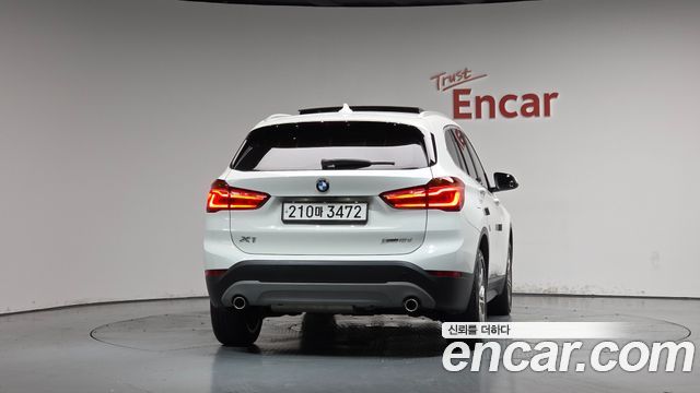 BMW X1 (F48) xDrive 18d Premium 2018 — фото 4