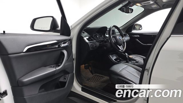 BMW X1 (F48) xDrive 18d Premium 2018 — фото 10