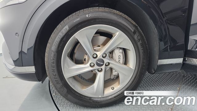 Genesis GV70 2.5T Gasoline AWD 2025 — фото 5
