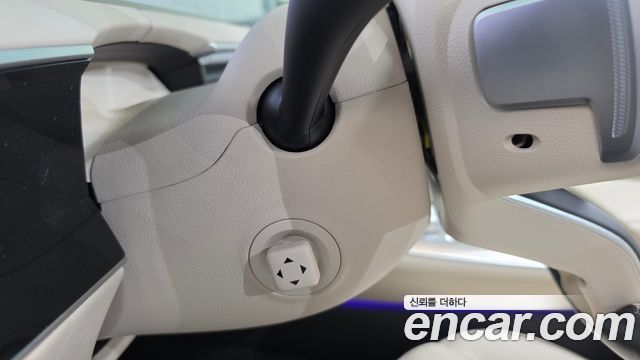 Genesis GV70 2.5T Gasoline AWD 2025 — фото 16
