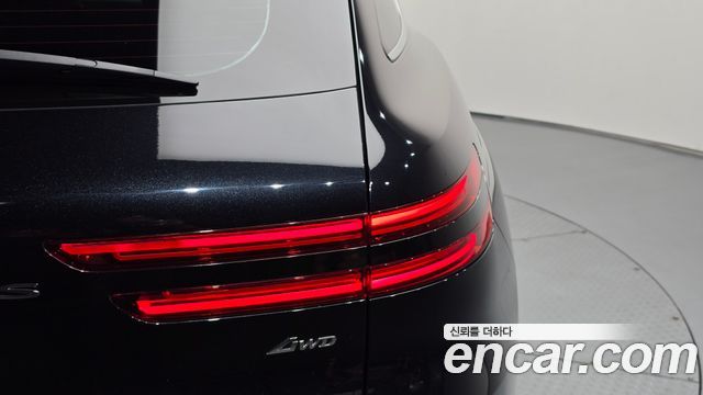 Genesis GV70 2.5T Gasoline AWD 2025 — фото 23