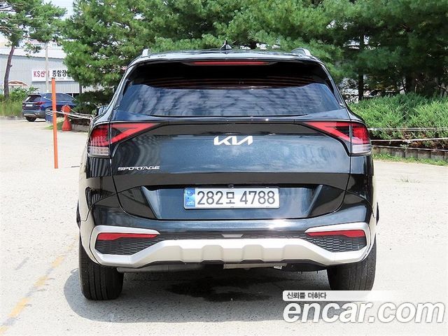 Kia Sportage (V) Diesel 2.0 2WD Nobleless 2022 — фото 4