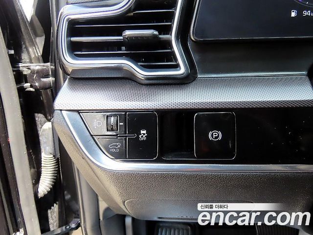 Kia Sportage (V) Diesel 2.0 2WD Nobleless 2022 — фото 16