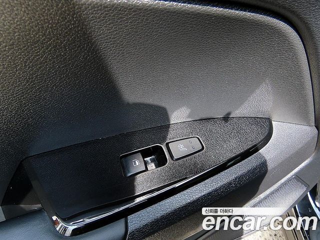 Kia Sportage (V) Diesel 2.0 2WD Nobleless 2022 — фото 20