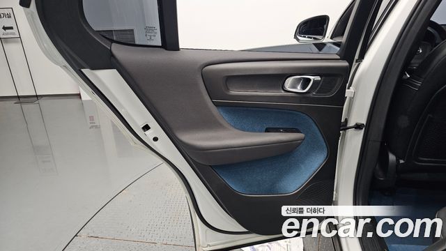 Volvo C40 Recharge Twin Ultimate 2022 — фото 25