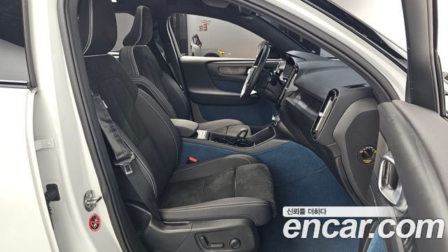 Volvo C40 Recharge Twin Ultimate 2022 — фото 26