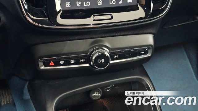 Volvo C40 Recharge Twin Ultimate 2022 — фото 28