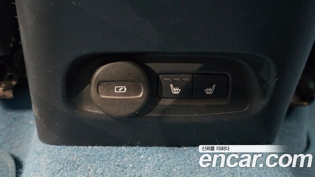 Volvo C40 Recharge Twin Ultimate 2022 — фото 29
