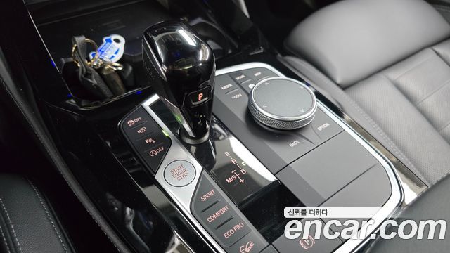 BMW X4 (G02) xDrive20i M Sport 2024 — фото 9