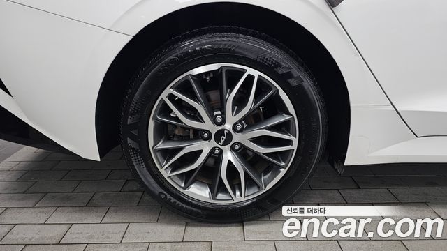 Kia K5 (III) 2.0 Trendy 2023 — фото 5